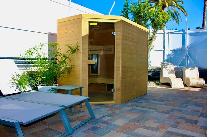 Sauna en jacuzzi bij Artika Natura